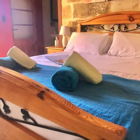 Villa Farmhouse - Breakfast Included Qala